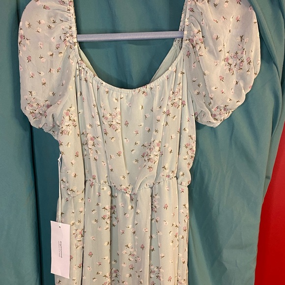 🎉HP🎉 NWT Mia Chica Peasant Dress 👗 long length. - Picture 7 of 7